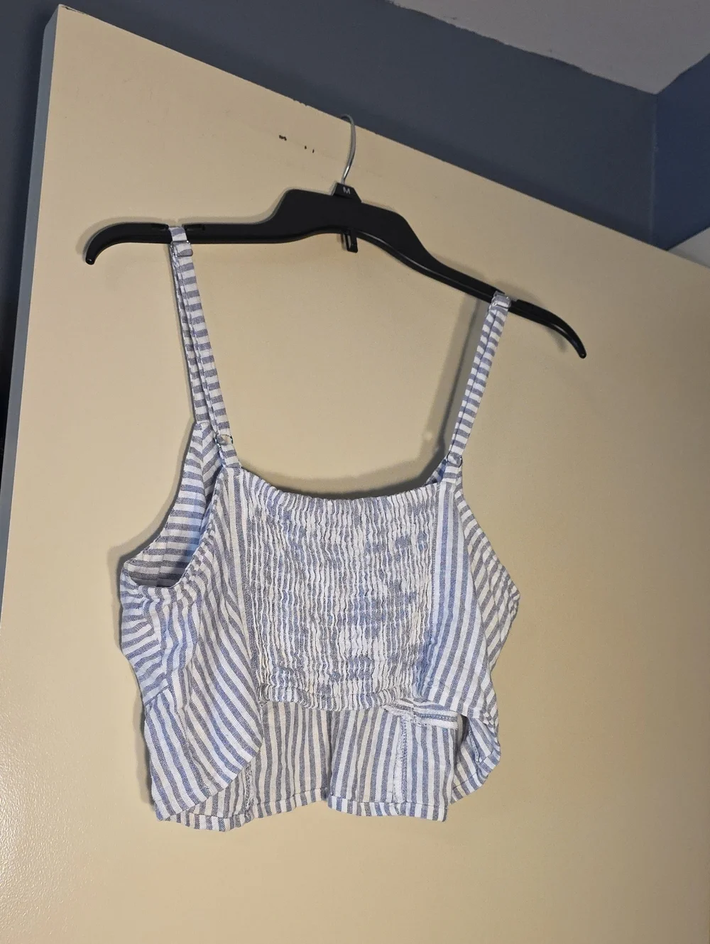 Universal Threaf Cropped Tank Top - Blue & White - Picture 6 of 6